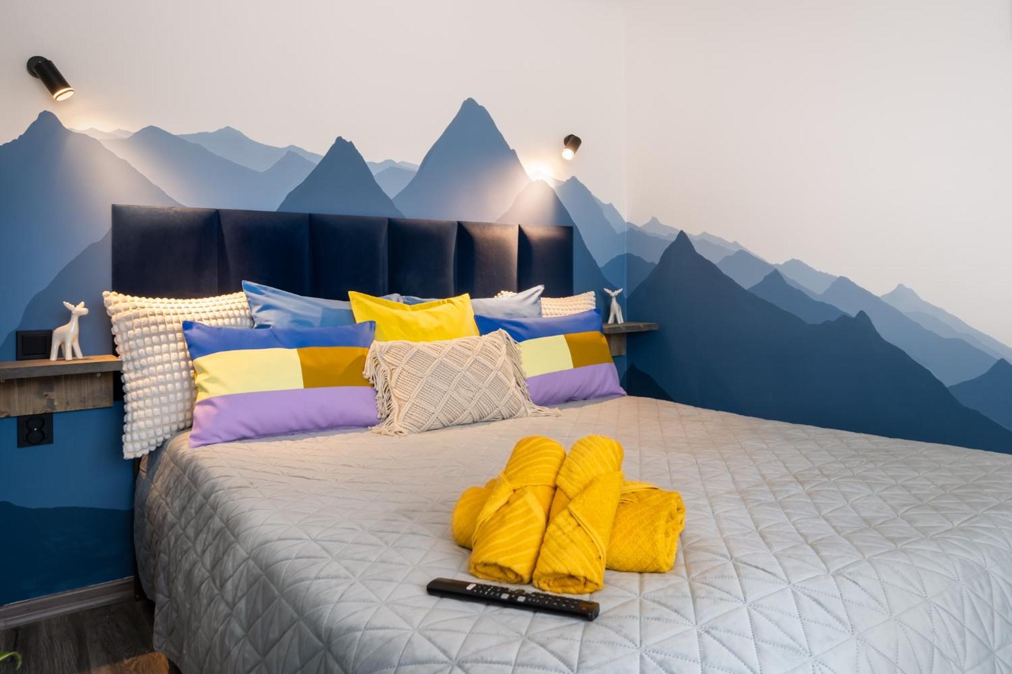 Green Garden & Private Parking Apartments With Playground Riga Esterno foto