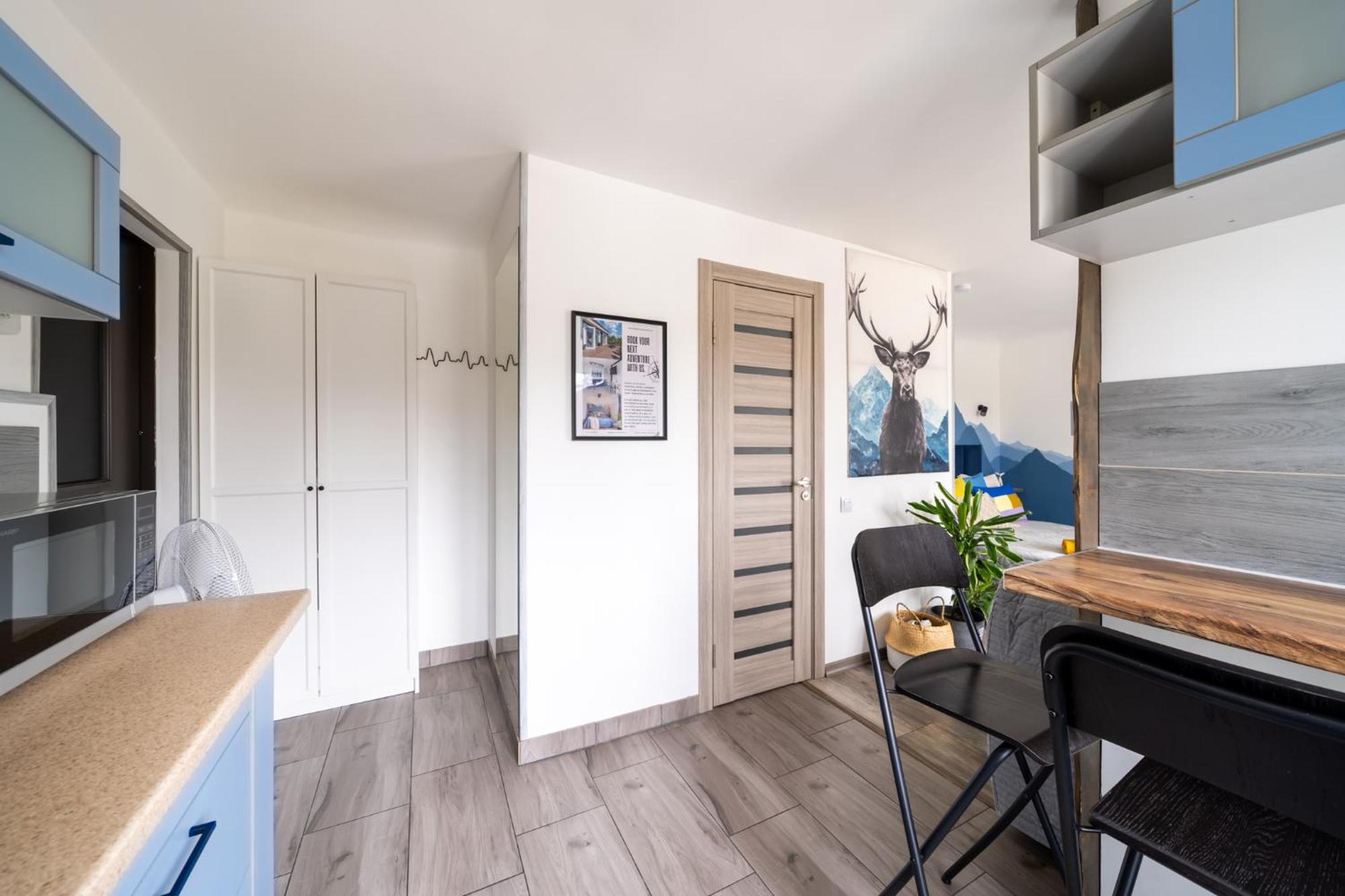 Green Garden & Private Parking Apartments With Playground Riga Esterno foto