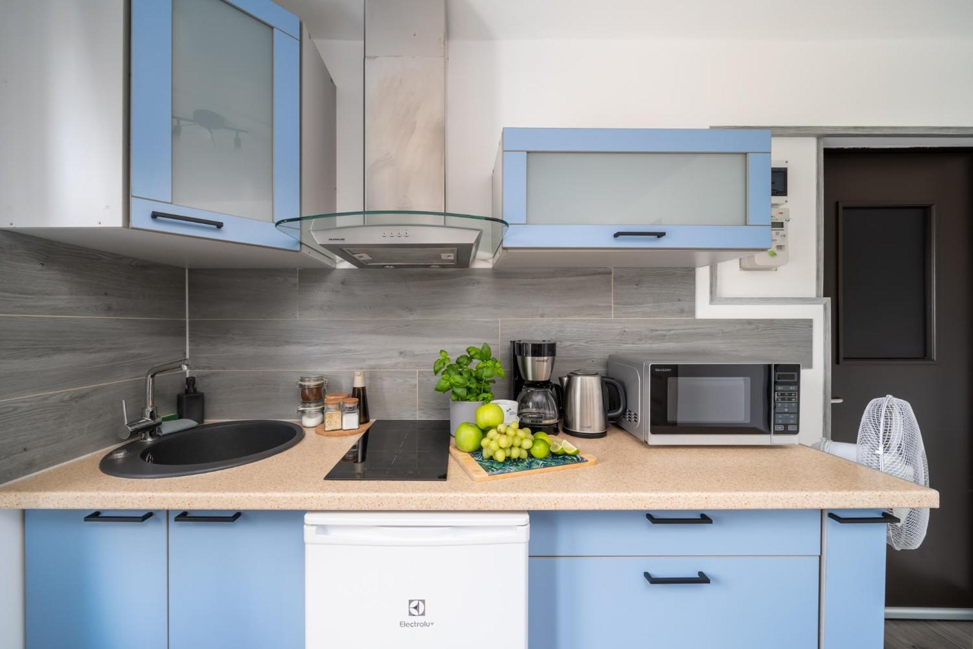 Green Garden & Private Parking Apartments With Playground Riga Esterno foto