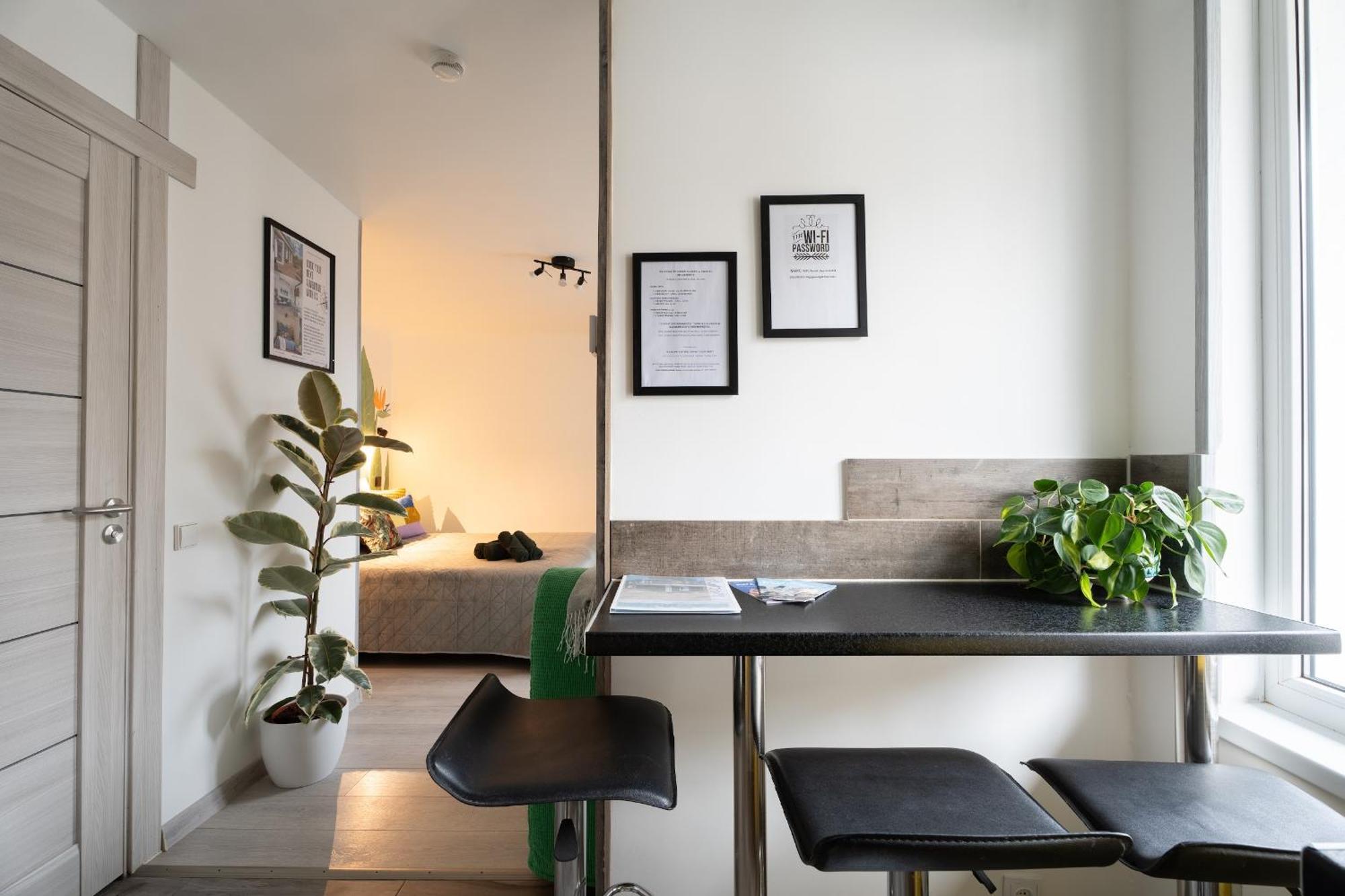 Green Garden & Private Parking Apartments With Playground Riga Esterno foto