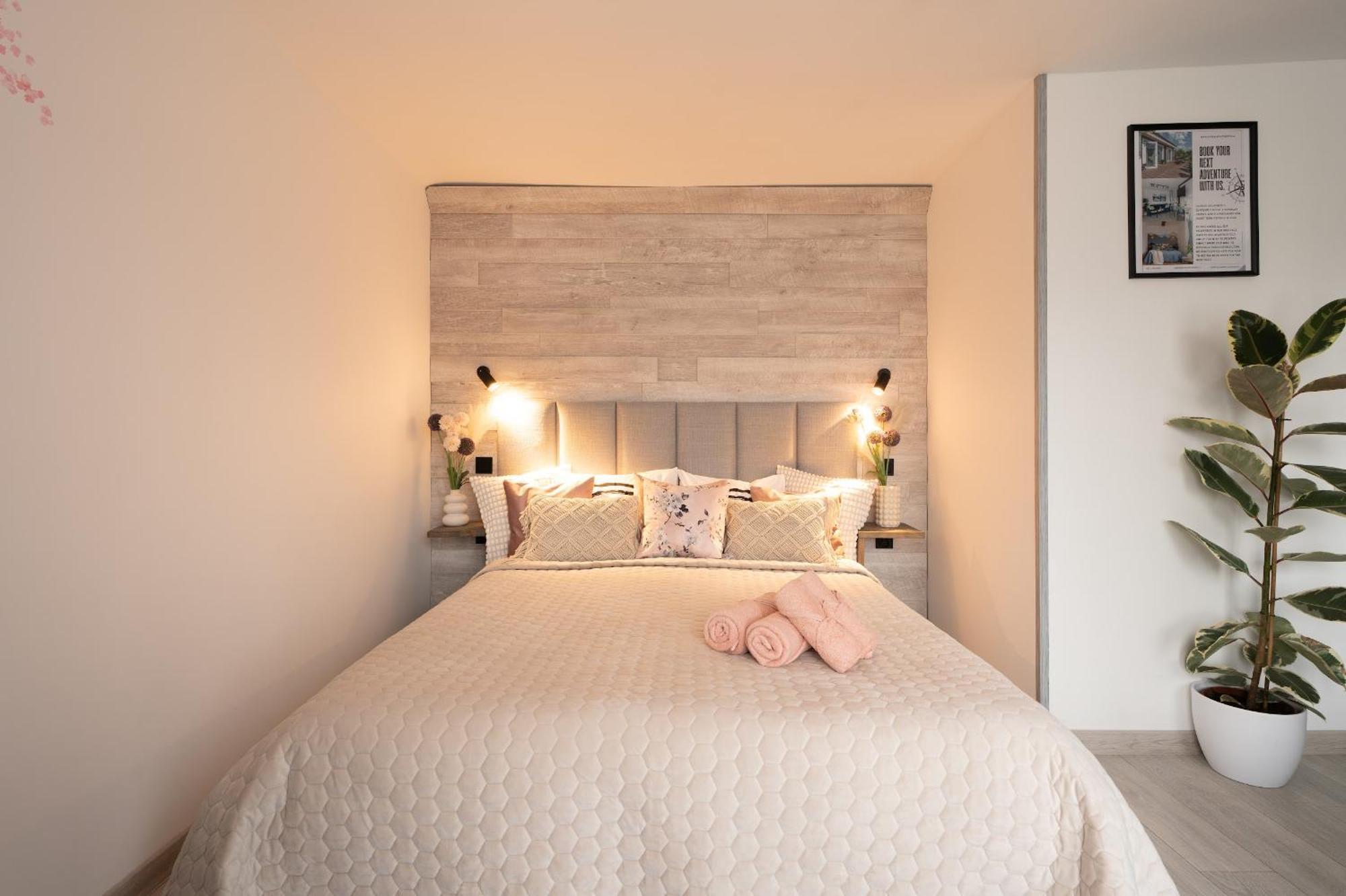Green Garden & Private Parking Apartments With Playground Riga Esterno foto