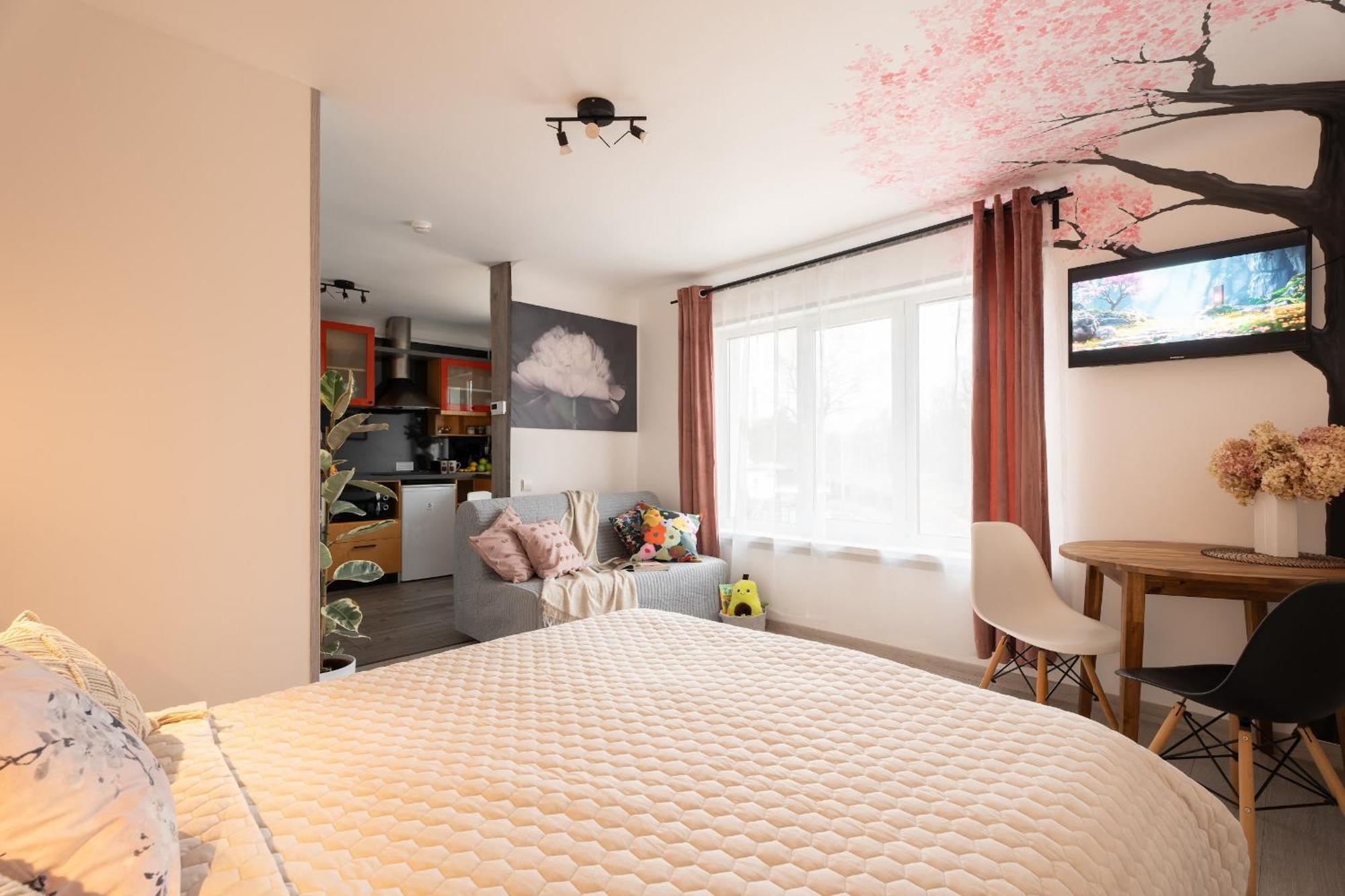Green Garden & Private Parking Apartments With Playground Riga Esterno foto
